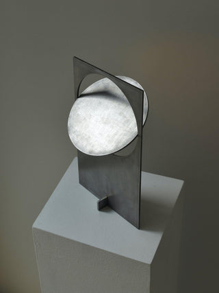 Sixor Lampe de Table en Acier Futuriste