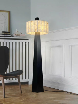 Wolve Lampadaire Albâtre Obelisk