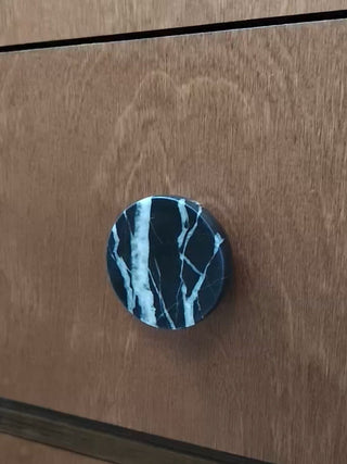 Obsidian Core Marble Pull Handle-Neutral Decor