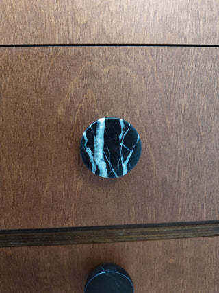 Obsidian Core Marble Pull Handle-Neutral Decor