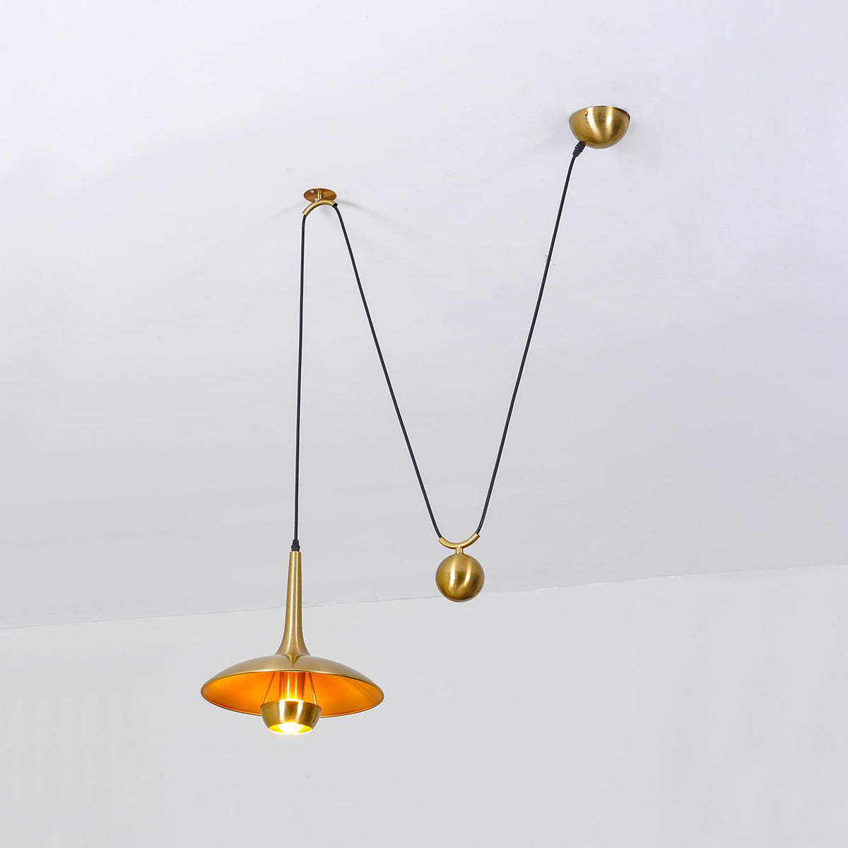 Helio Suspension Adjustable pour Salon