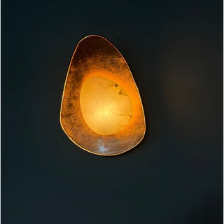 Organic Gilded Pebble Alabaster Sconce-Neutral Decor