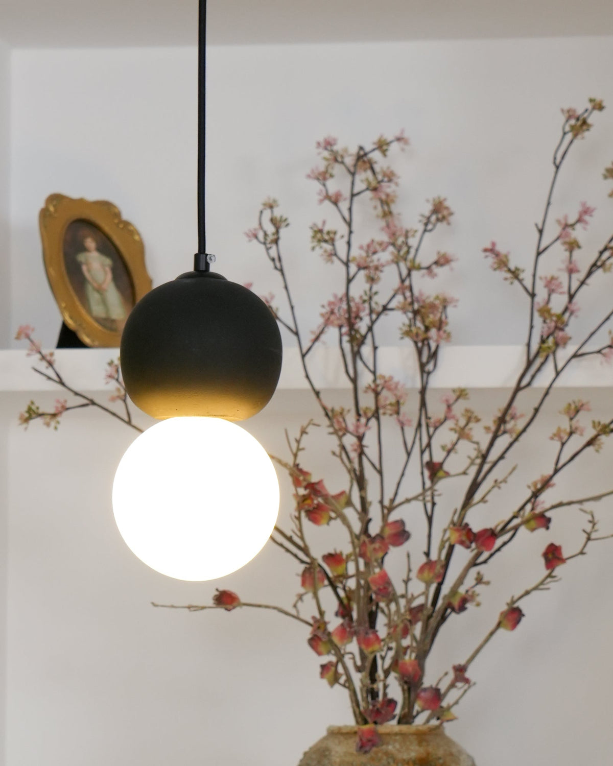 Solvicen Suspension Minimaliste en Ciment