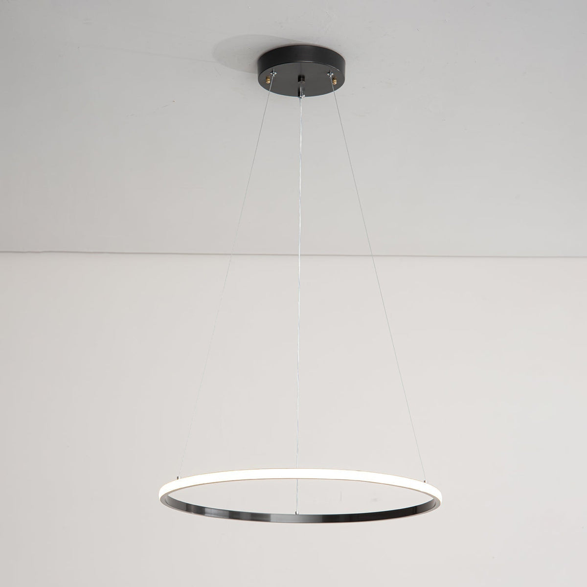 Mirene Lustre Anneaux Modernes Minimalistes en Laiton