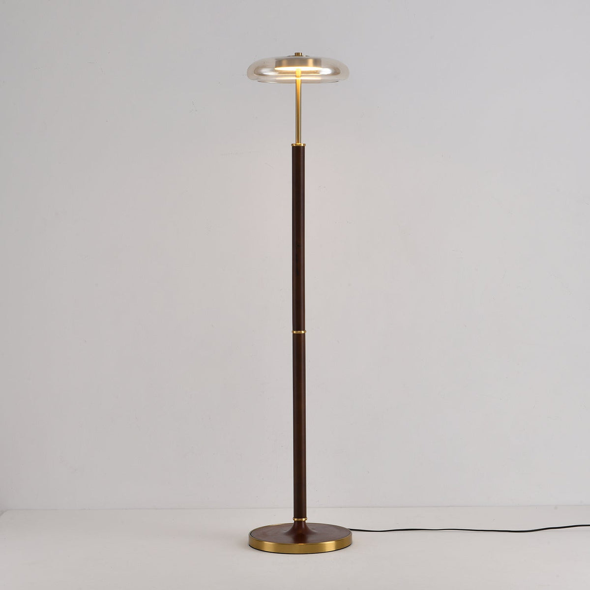 Lean Minimalist Floor Lamp-Neutral Decor