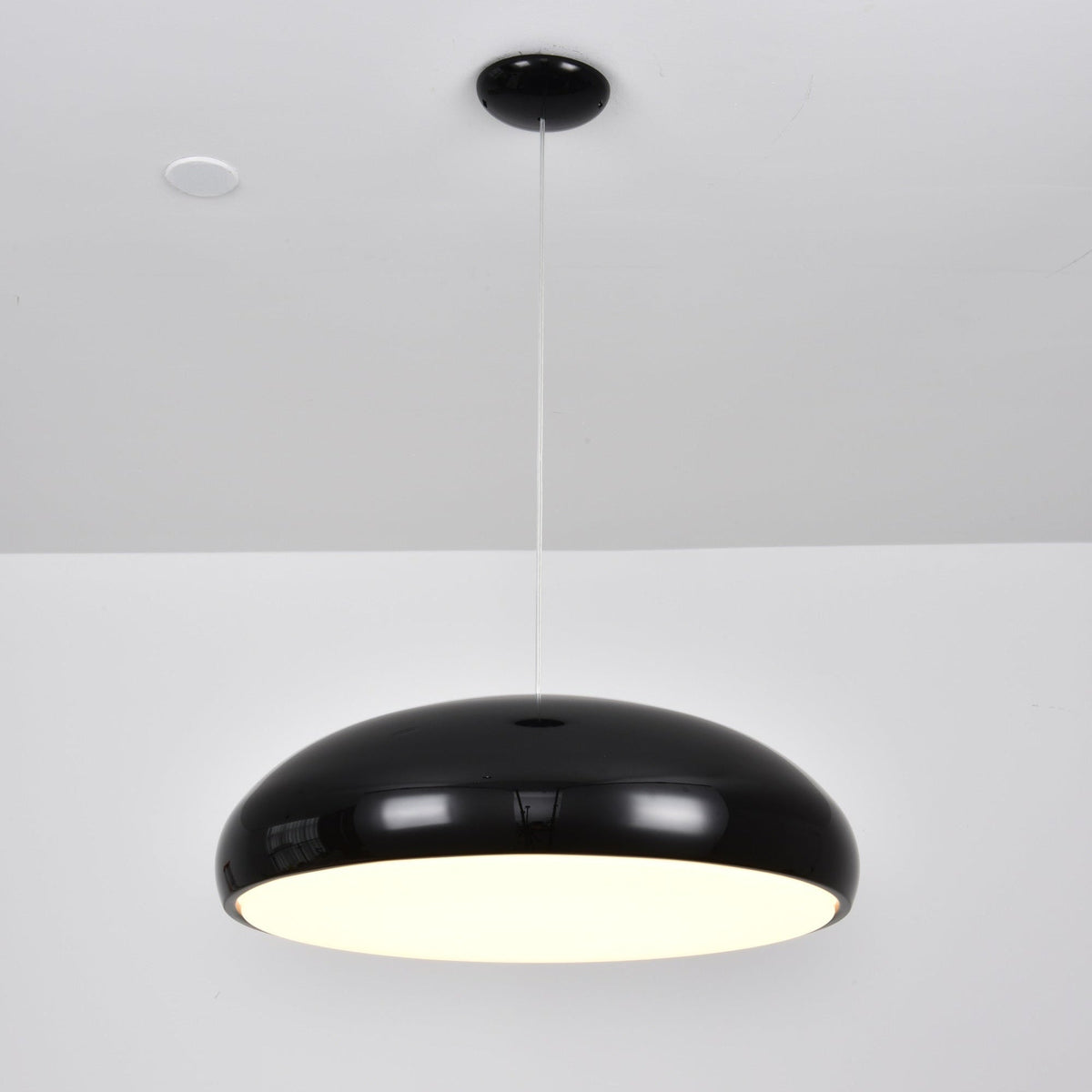 Calynda Suspension Minimaliste