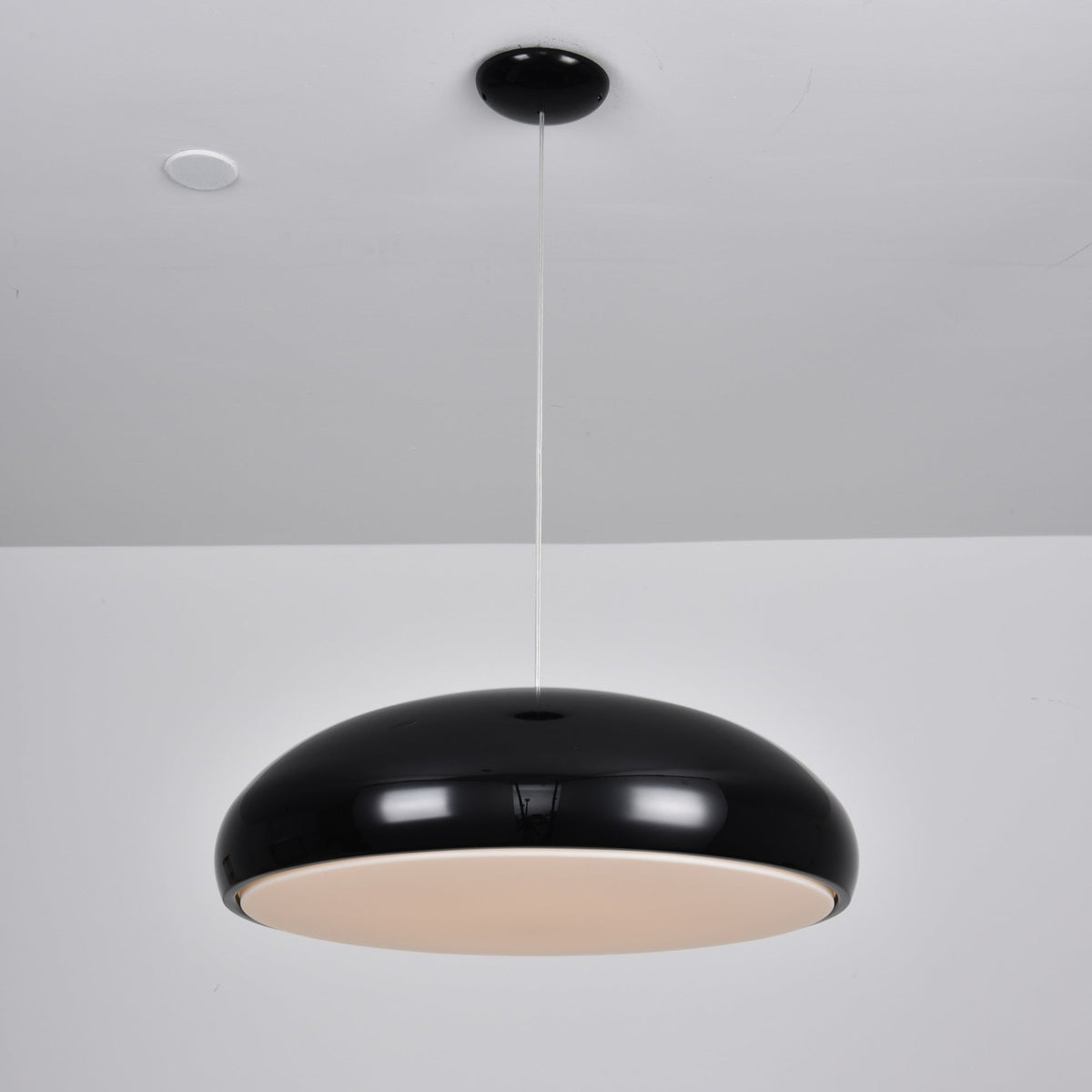 Calynda Suspension Minimaliste