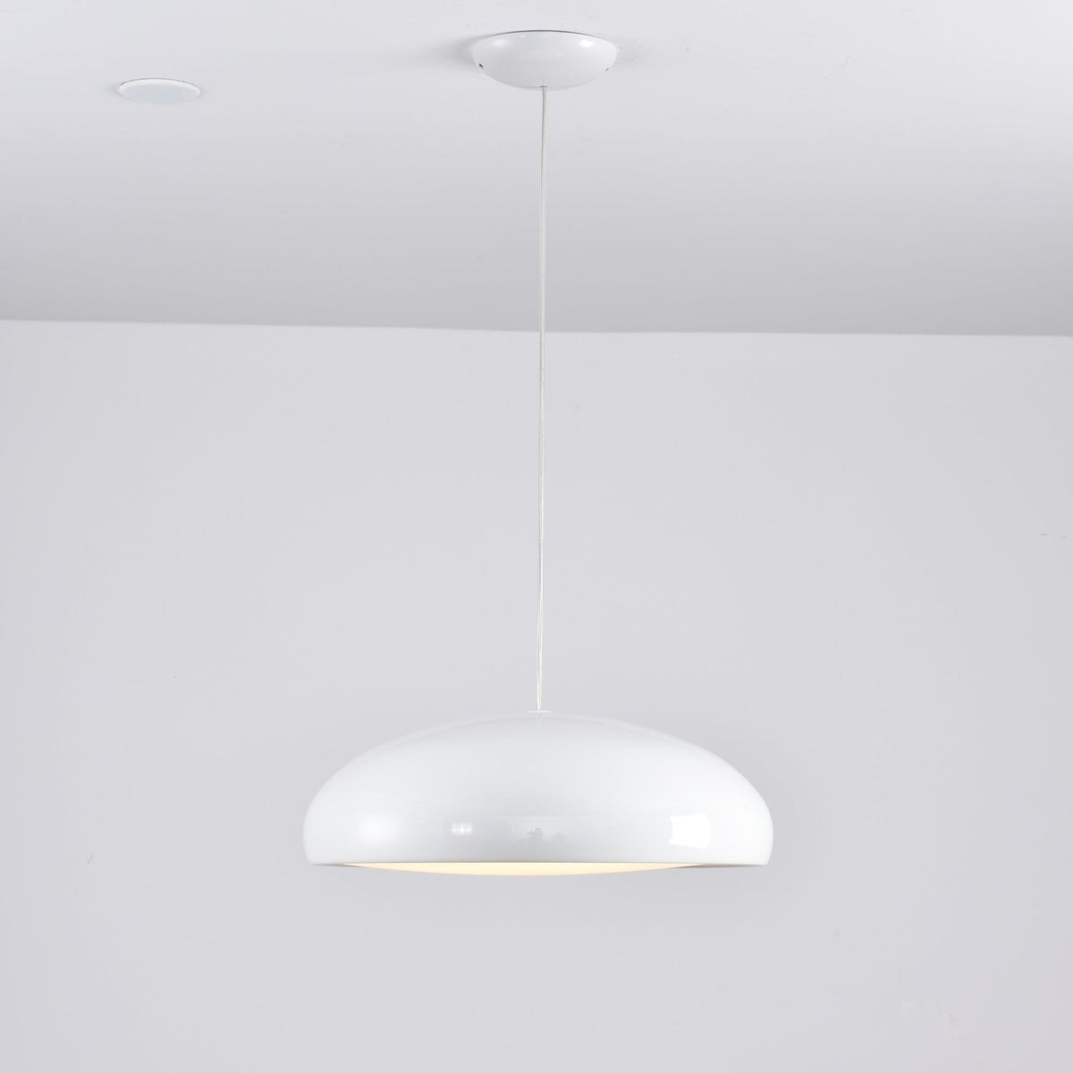 Calynda Suspension Minimaliste
