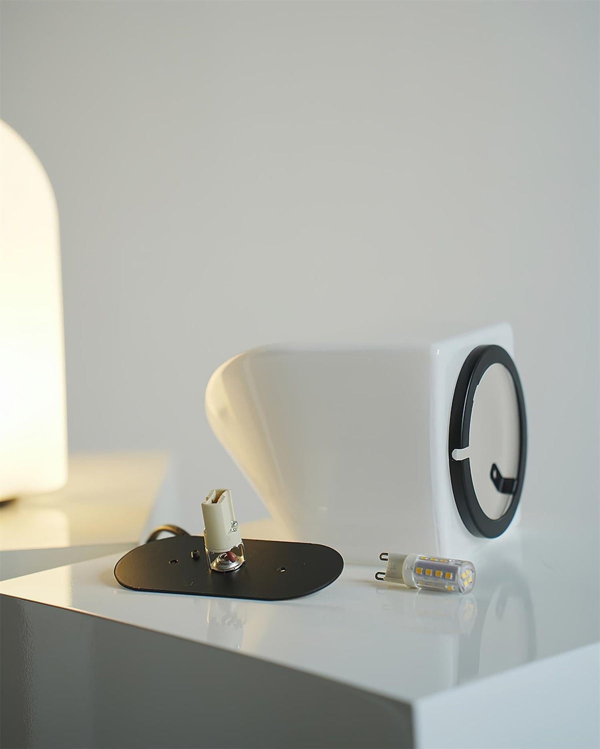 Avenuira Lampe de Table
