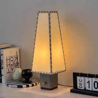 Stitcher Lampe à poser
