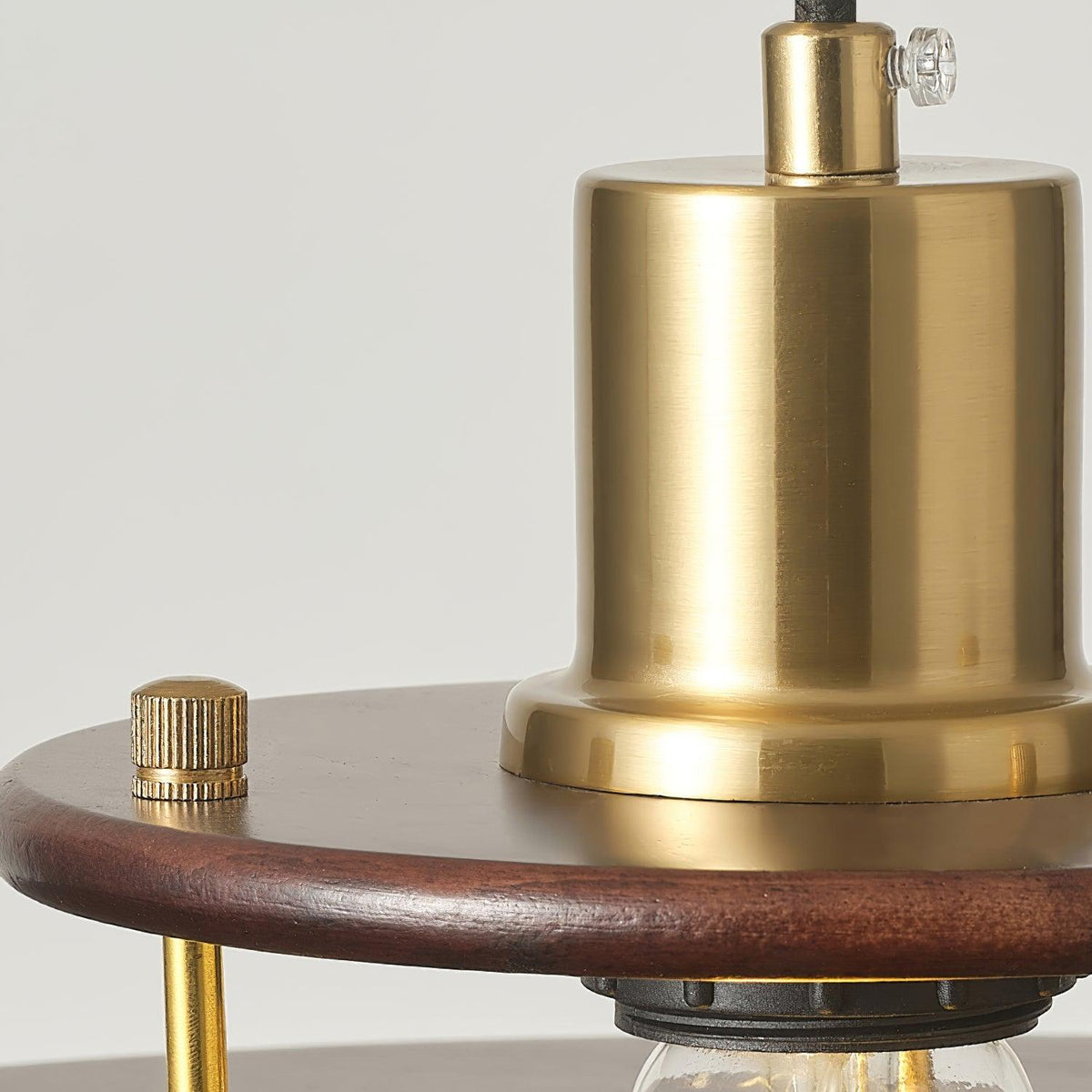 Symonia Suspension