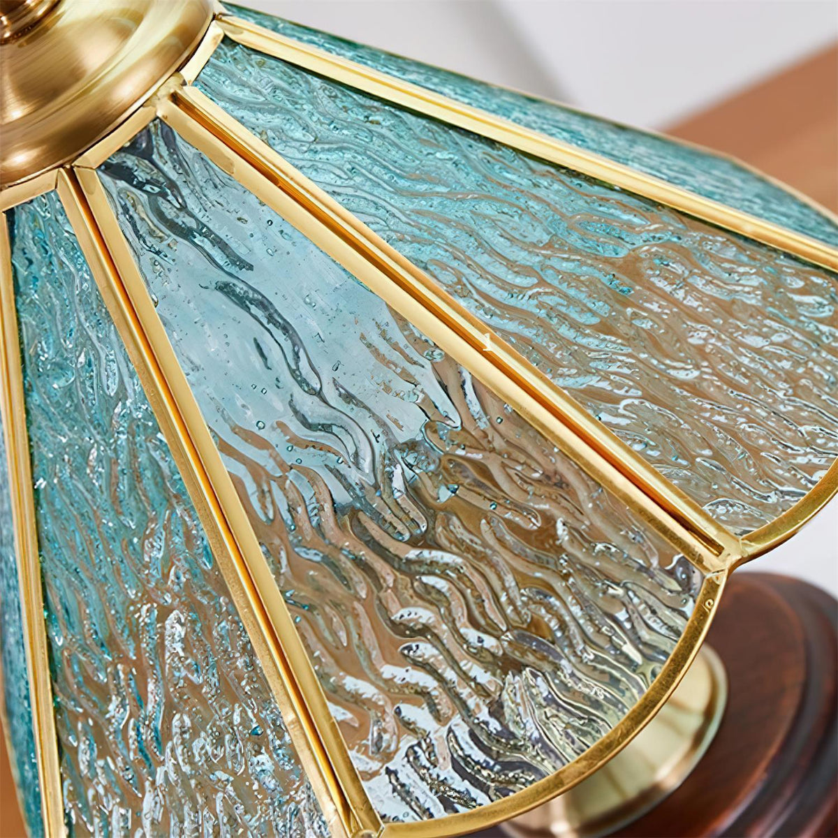 Avenereria Lampe de Table