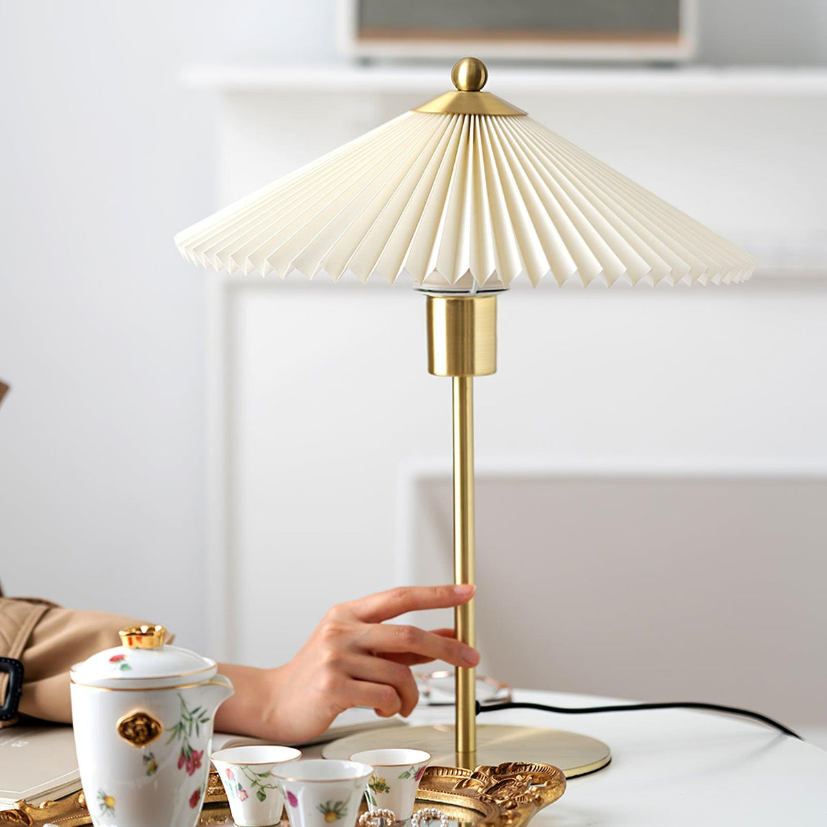 Camirir Lampe de Table à Abat-Jour Plissé