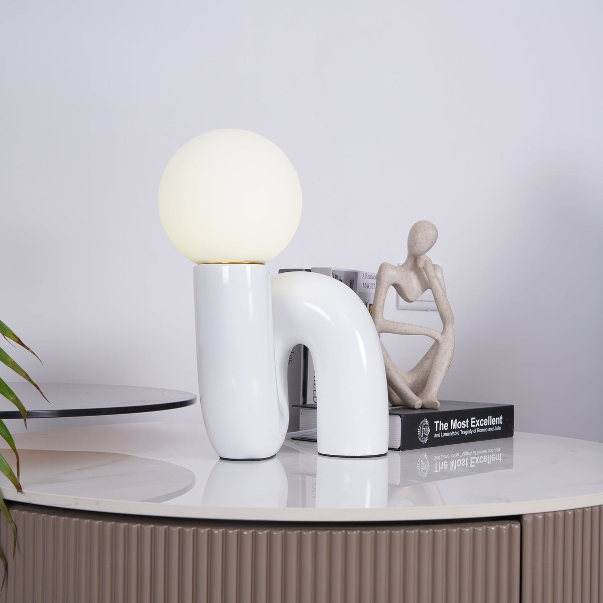 Soreeon Lampe de Table Forme N Ludique Tout Blanc