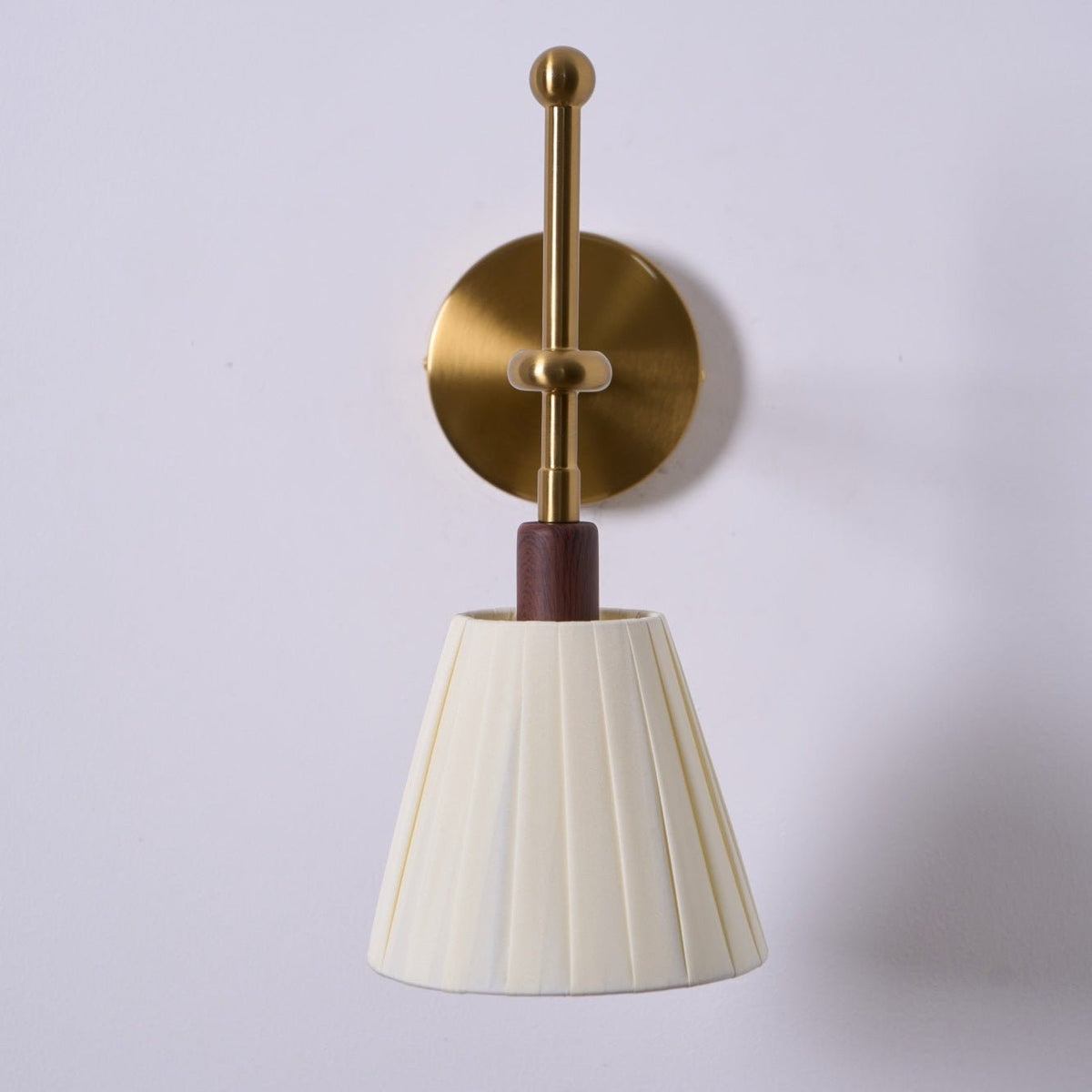 Cyrena Lampe Murale en Tissu Plissé Laiton