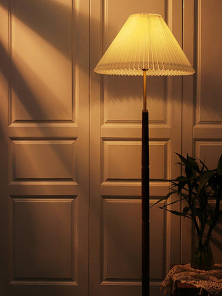 Syleina Lampadaire en Bois Massif Minimaliste