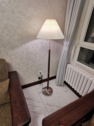 Syleina Lampadaire en Bois Massif Minimaliste