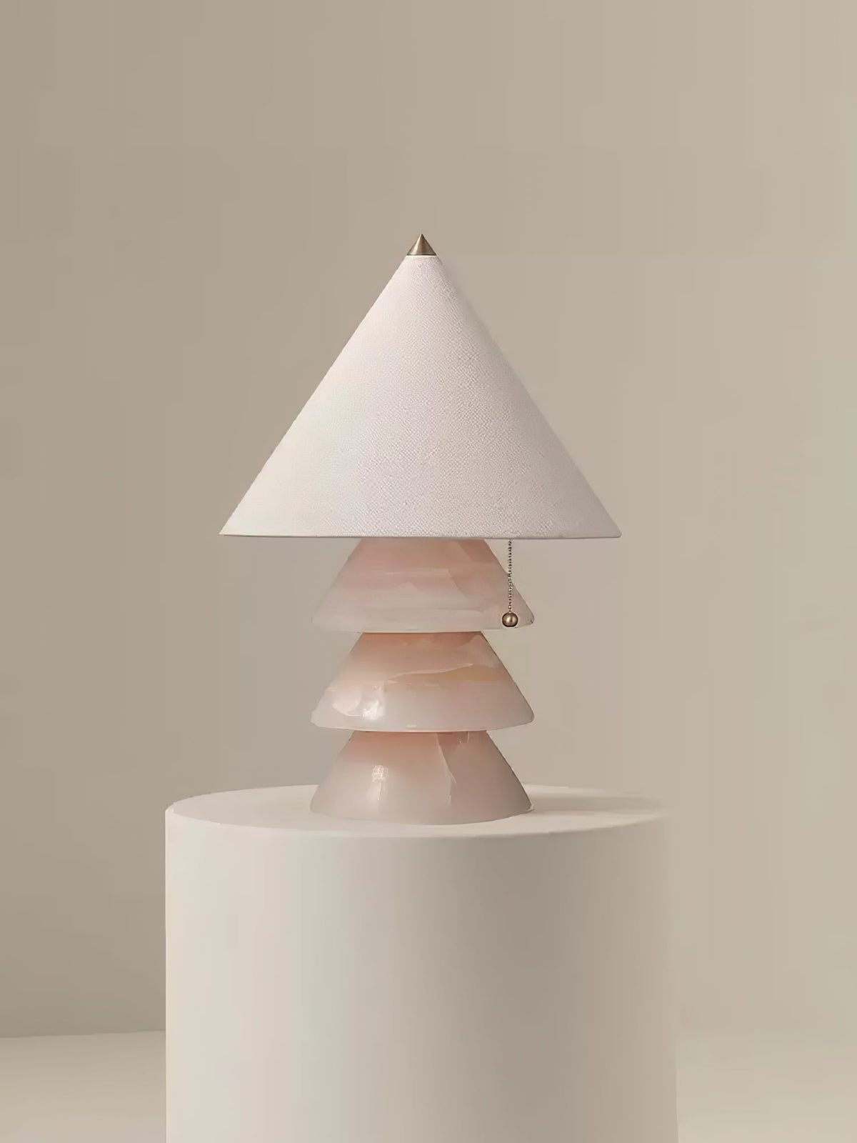 Pyramid Retro Marble Table Lamp-Neutral Decor