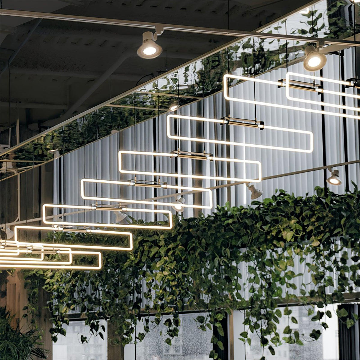 Nolan Suspension Minimalist Moderne
