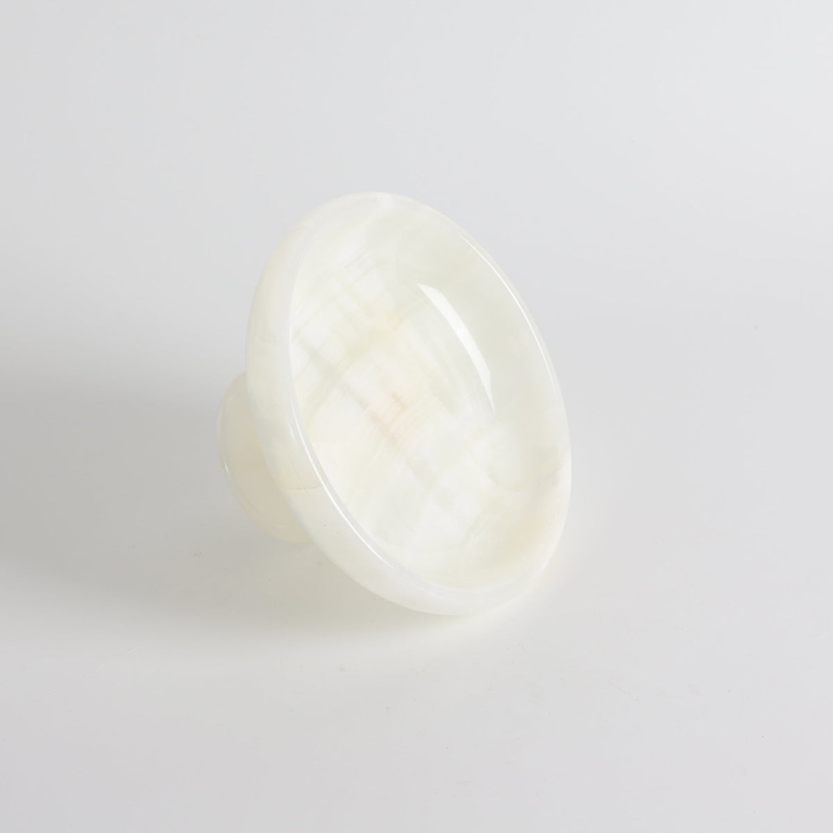 Henswick Coupe Sur Piédouche En Onyx Blanc
