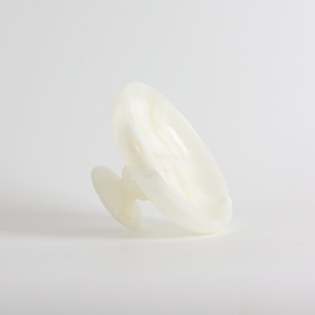 Henswick Coupe Sur Piédouche En Onyx Blanc