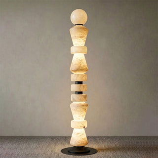 Renivira Lampadaire sculptural en albâtre
