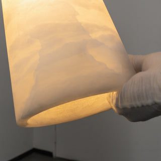 Avenaiel Lustre