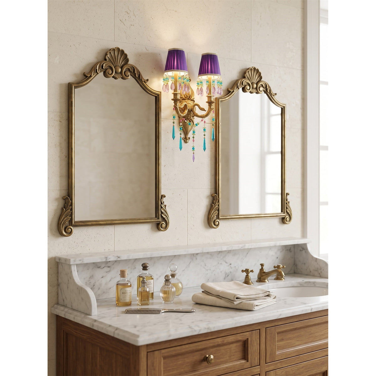 Renerella Applique murale paon en cristal