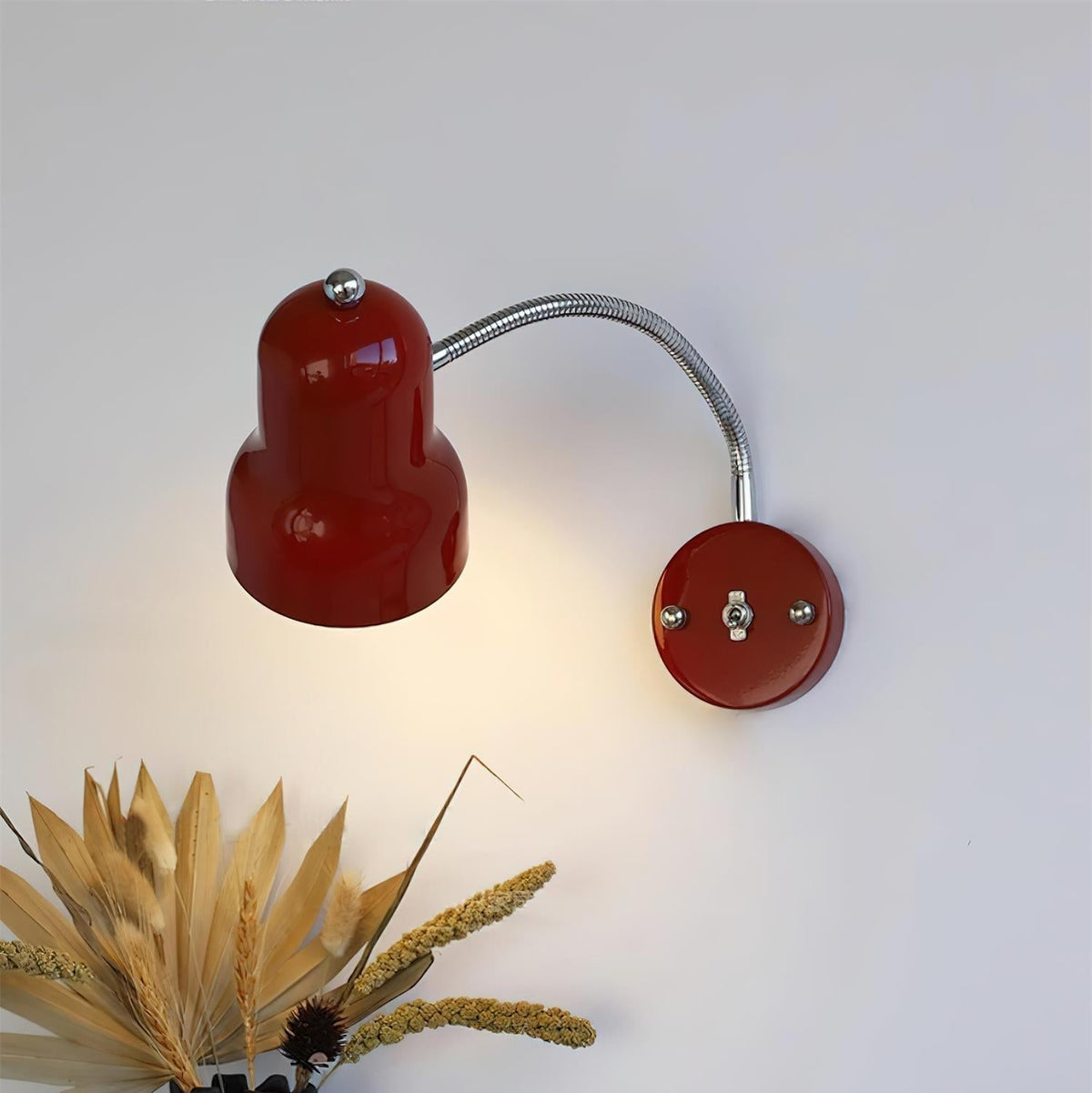 Feylo Red Wall Lamp-Neutral Decor
