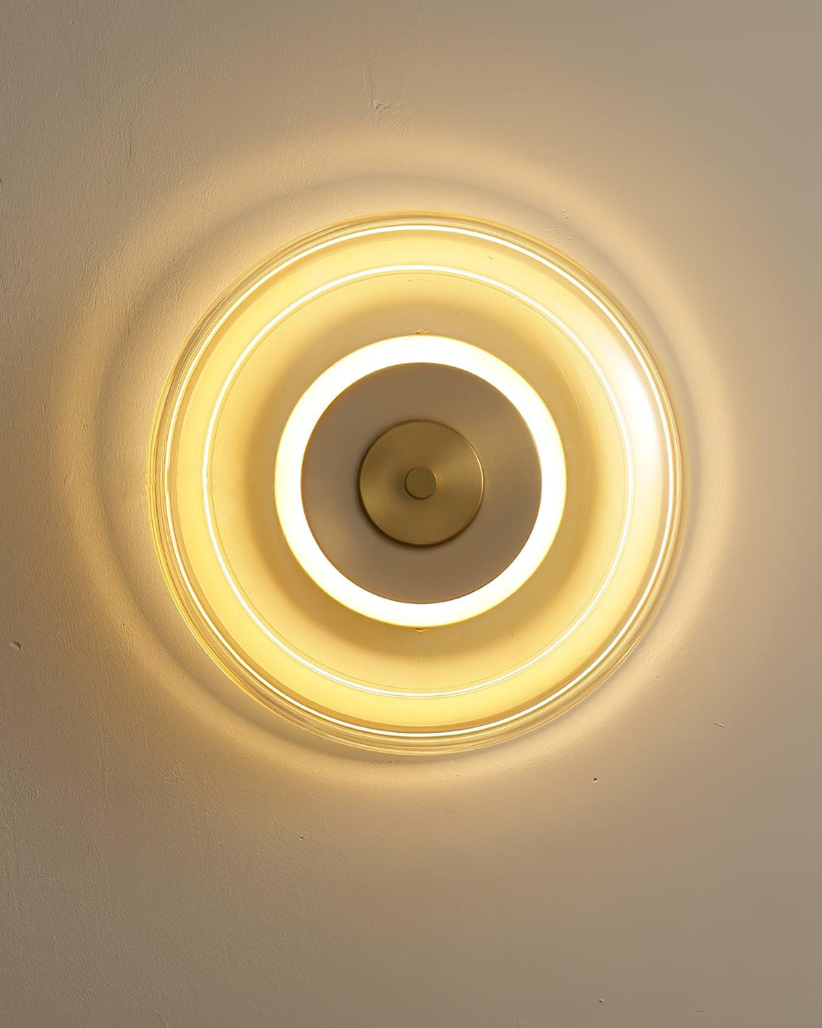 Elysso Brass Circular Wall Lamp-Neutral Decor