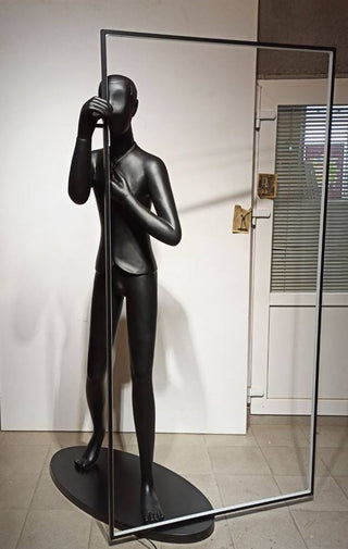 Onoryra Lampadaire Sculptural en Miroir Noir