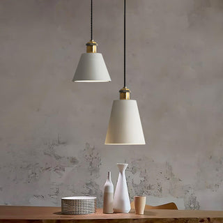 Trio Lampe Suspendue Industrielle en Résine