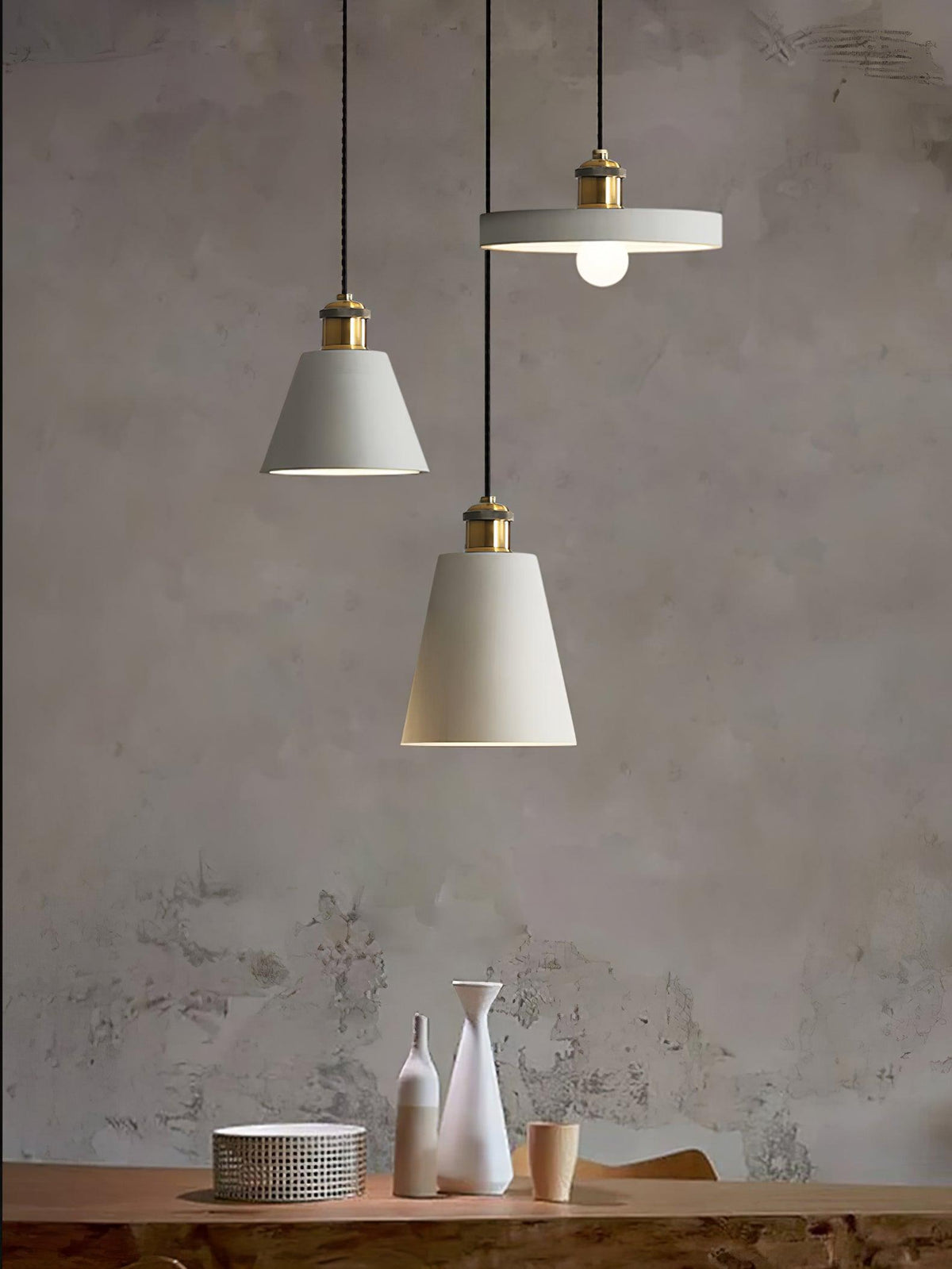 Trio Lampe Suspendue Industrielle en Résine