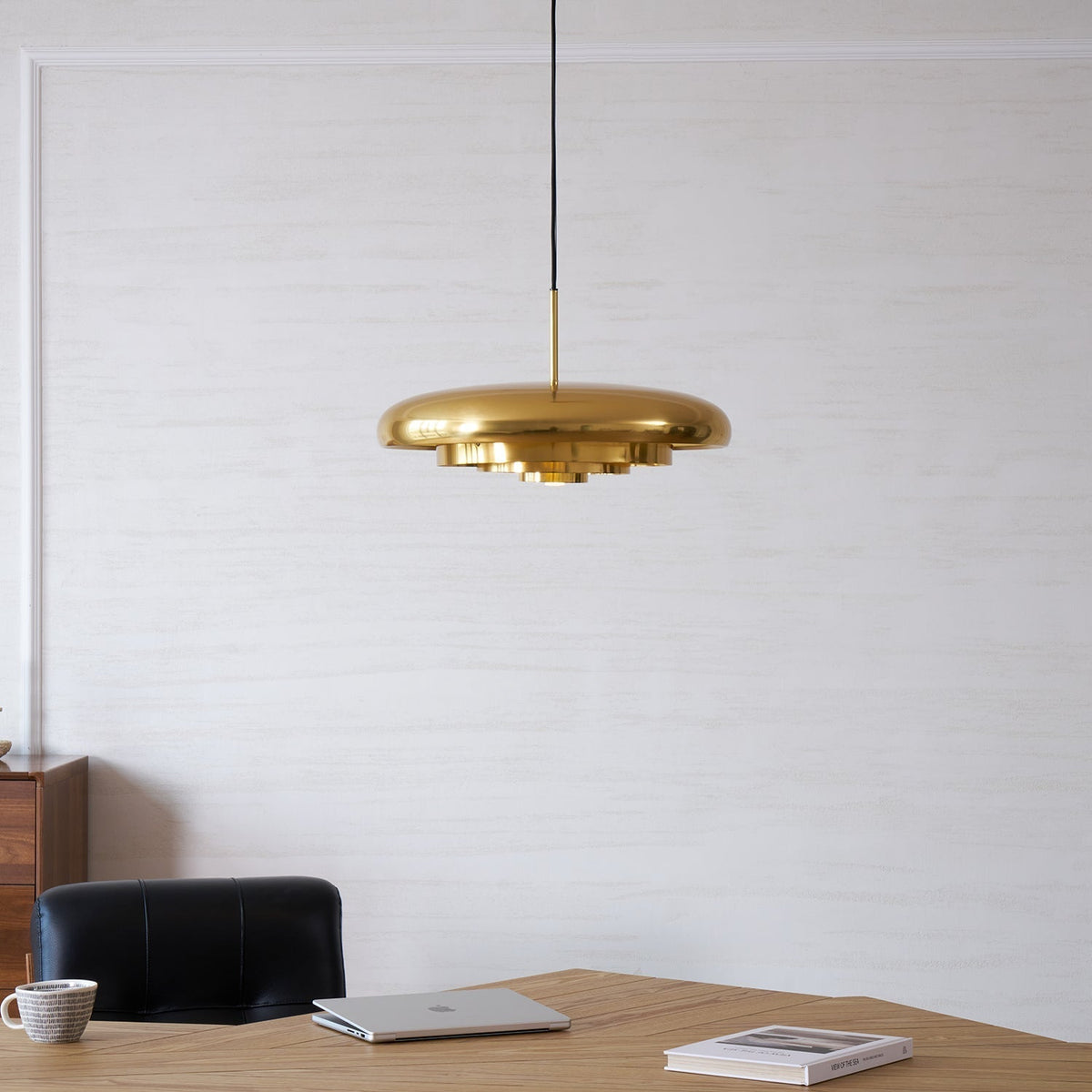Renenette Suspension