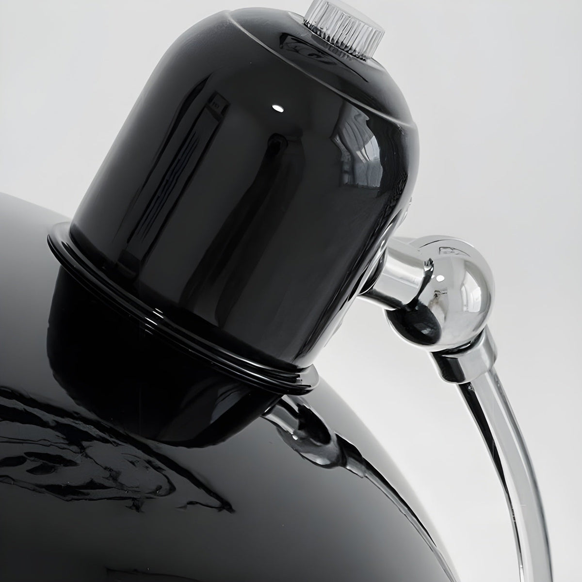 Nexa Lampe de Table Industrielle Rétro Classique