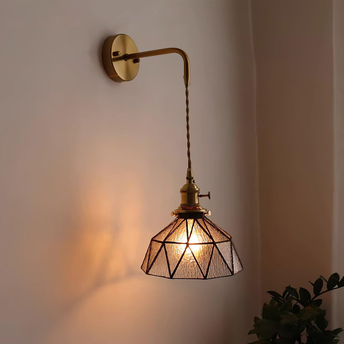 Wall Lamp Geometric Stained Glass Shade Vintage Brass Arm Pastoral-Neutral Decor
