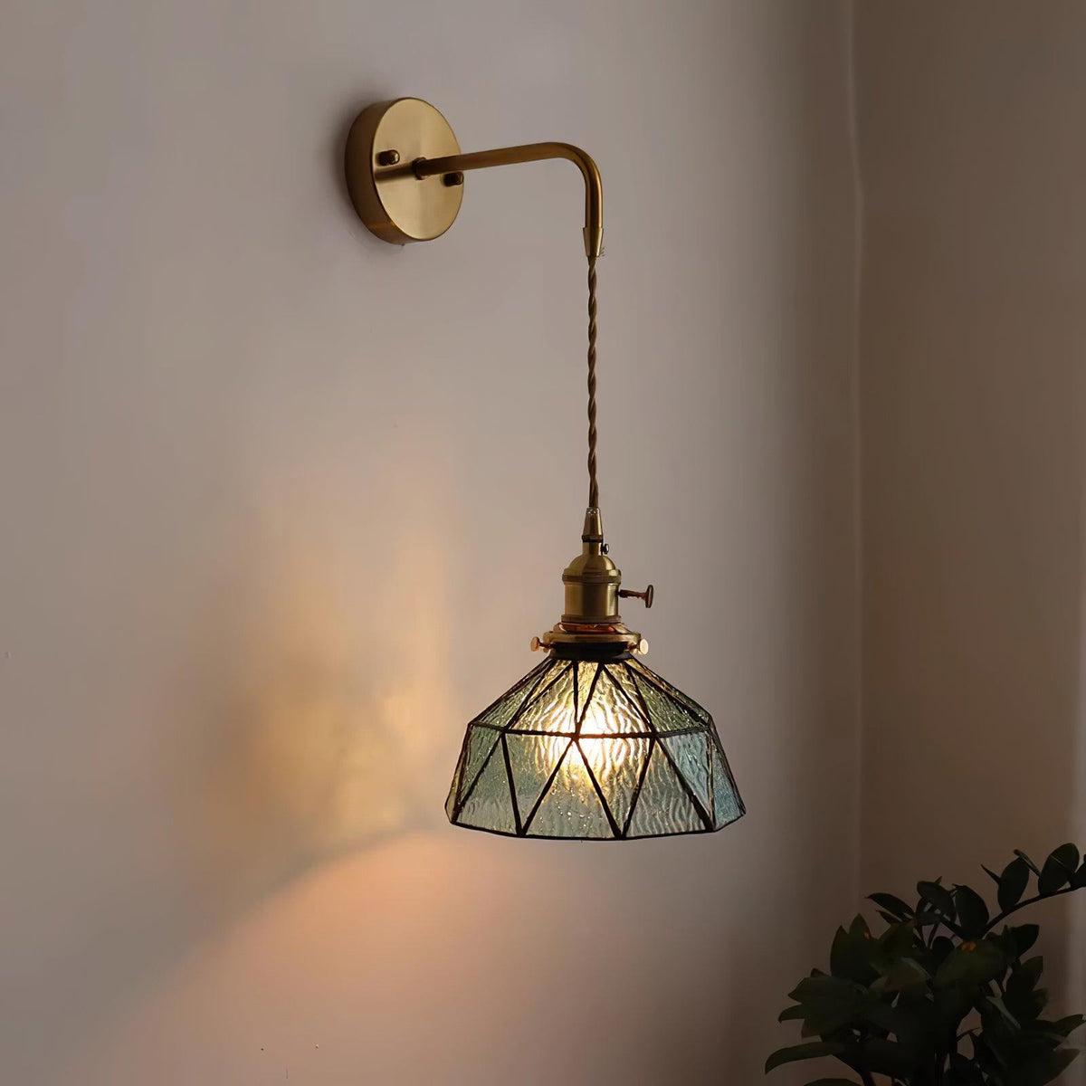 Wall Lamp Geometric Stained Glass Shade Vintage Brass Arm Pastoral-Neutral Decor