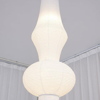 Faye Suspension Sculpturale Verticale en Papier