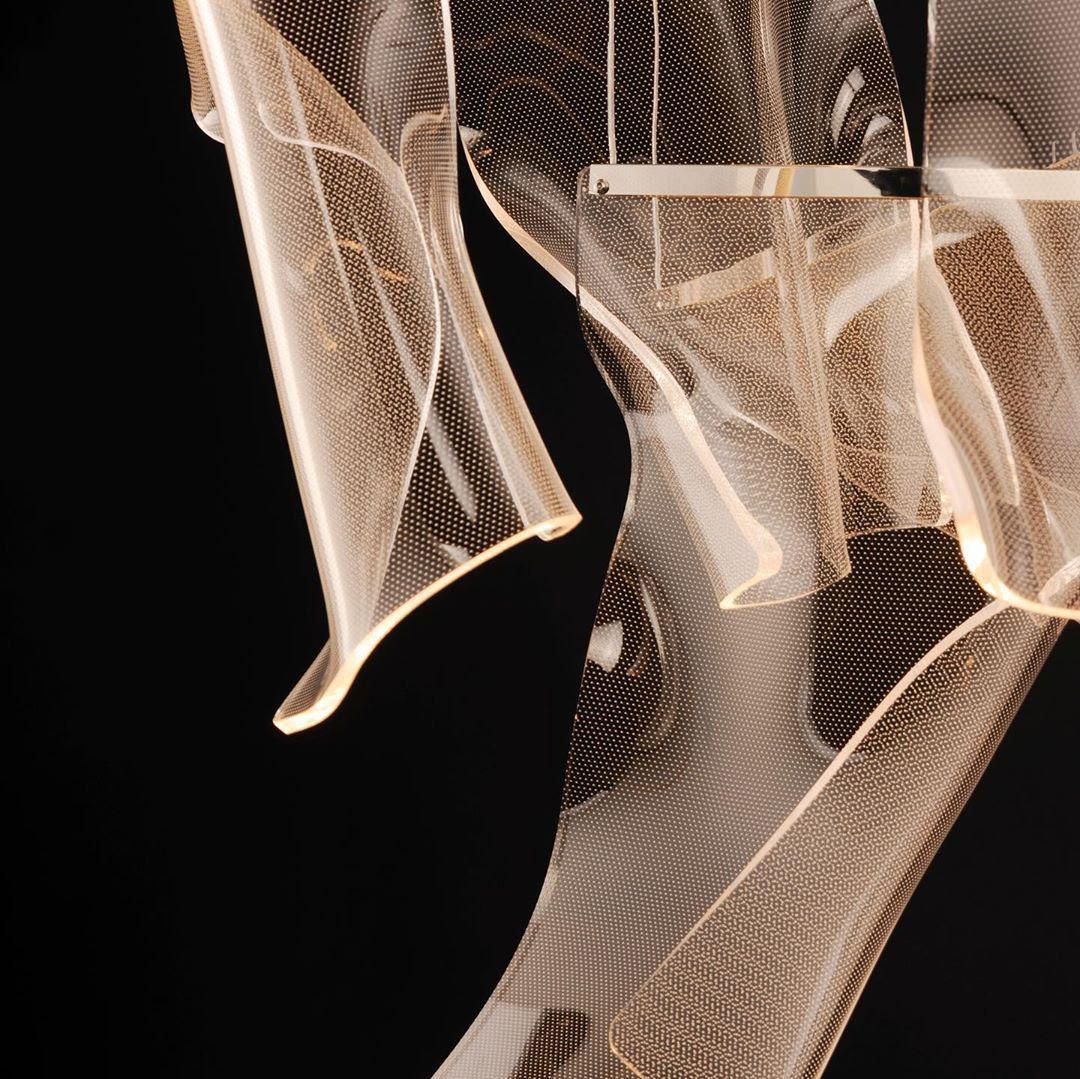 Lucora Lustre Acrylic LED Abstract Floating
