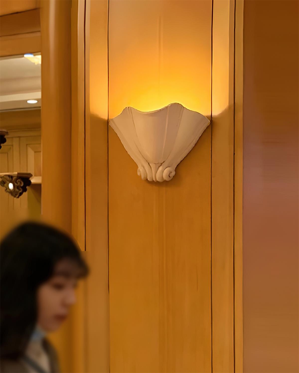 Dorien Wall Lamp Plaster White Shell Classic-Neutral Decor