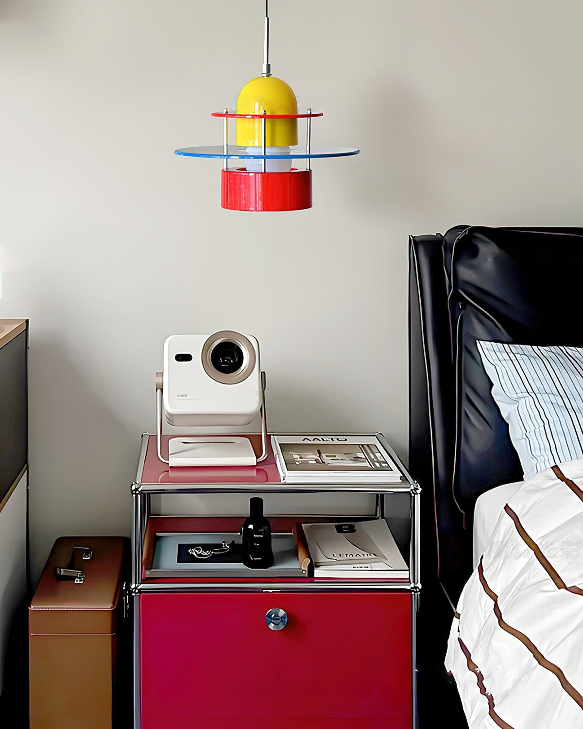 Product dimensions overlay on an image of the Rolly Pendant Light.