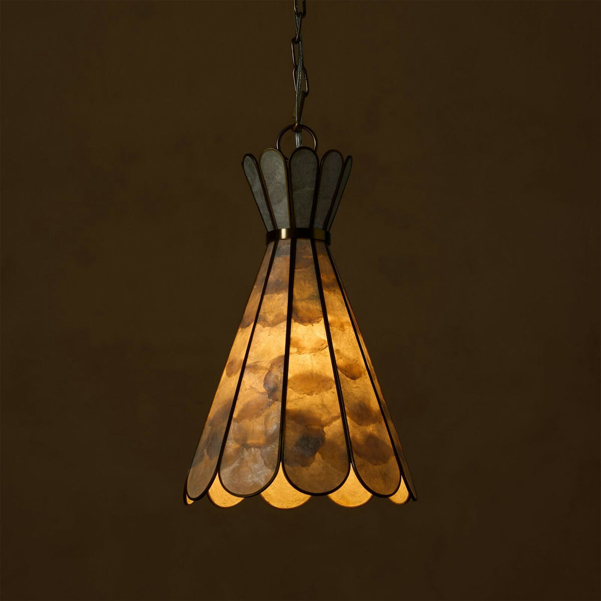 Product dimensions for the Rosalind Capiz Petal Pendant Lamp.