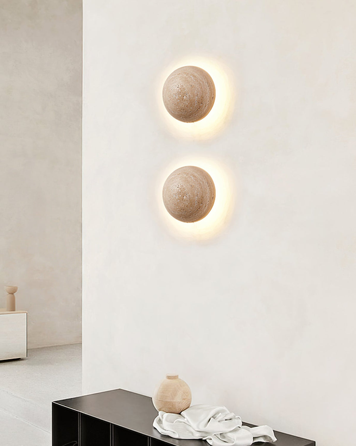 Ritta Round Travertine Wall Lamp-Neutral Decor