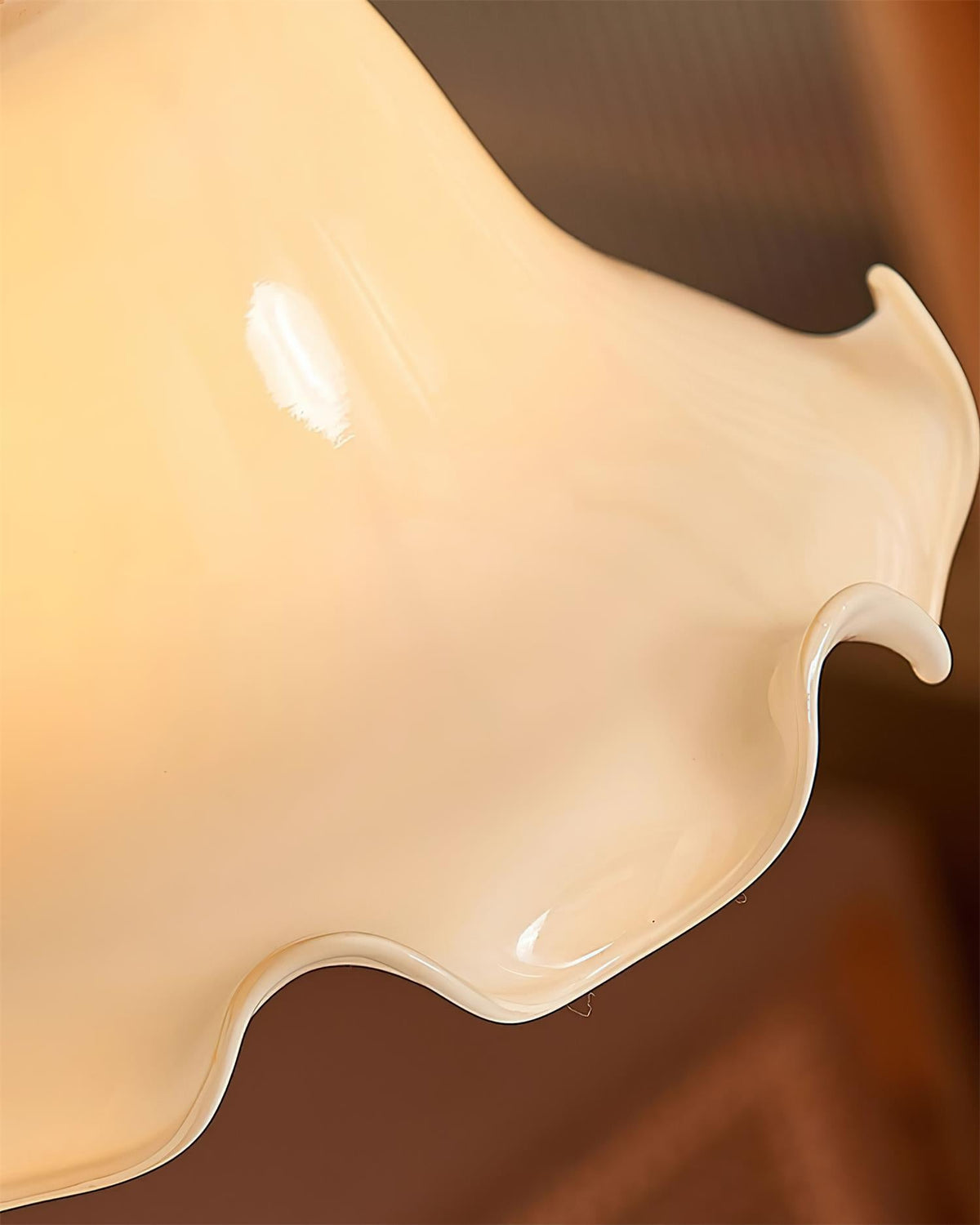 Glyna Wavy Glass Pendant Light-Neutral Decor