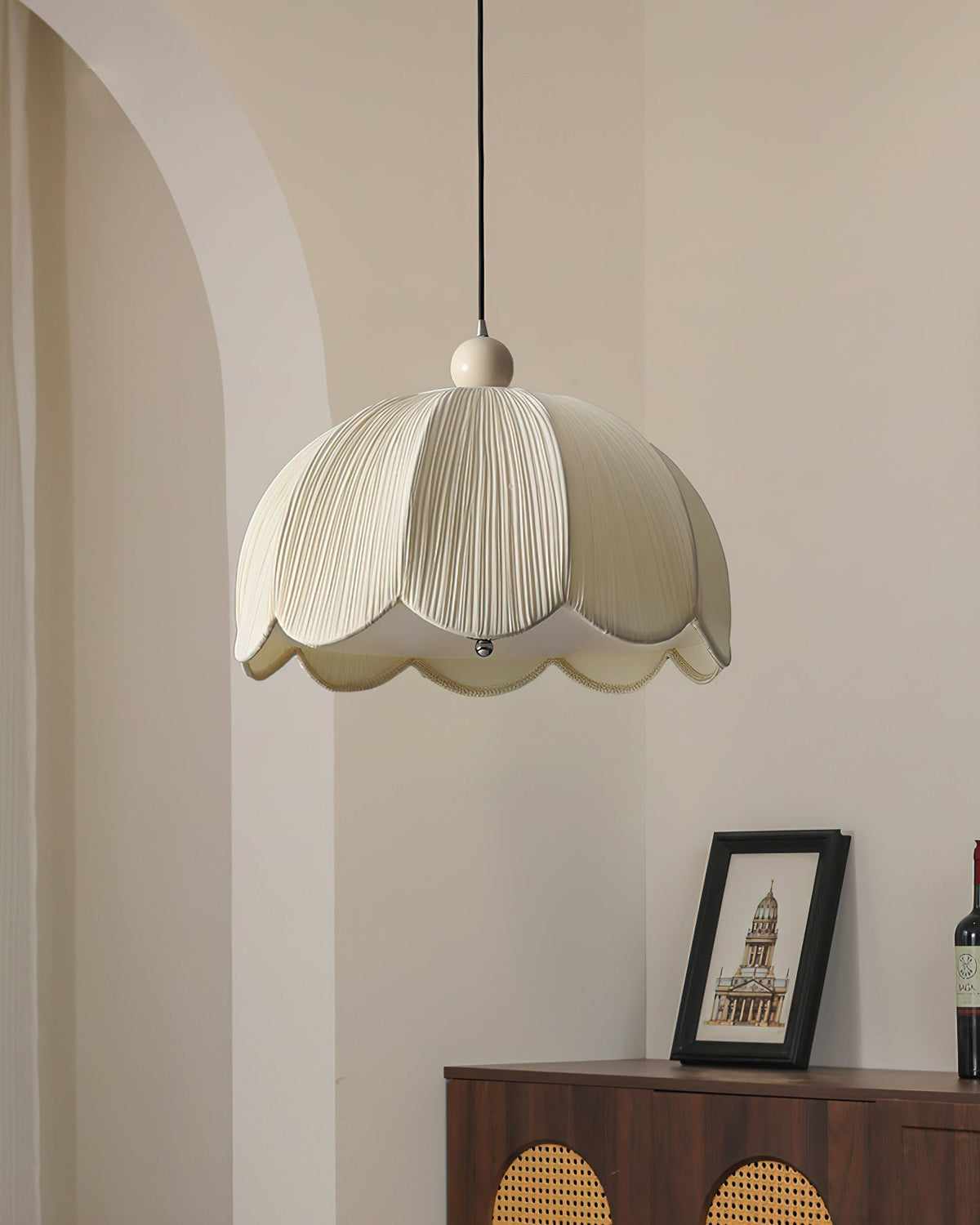 Oreliena Suspension