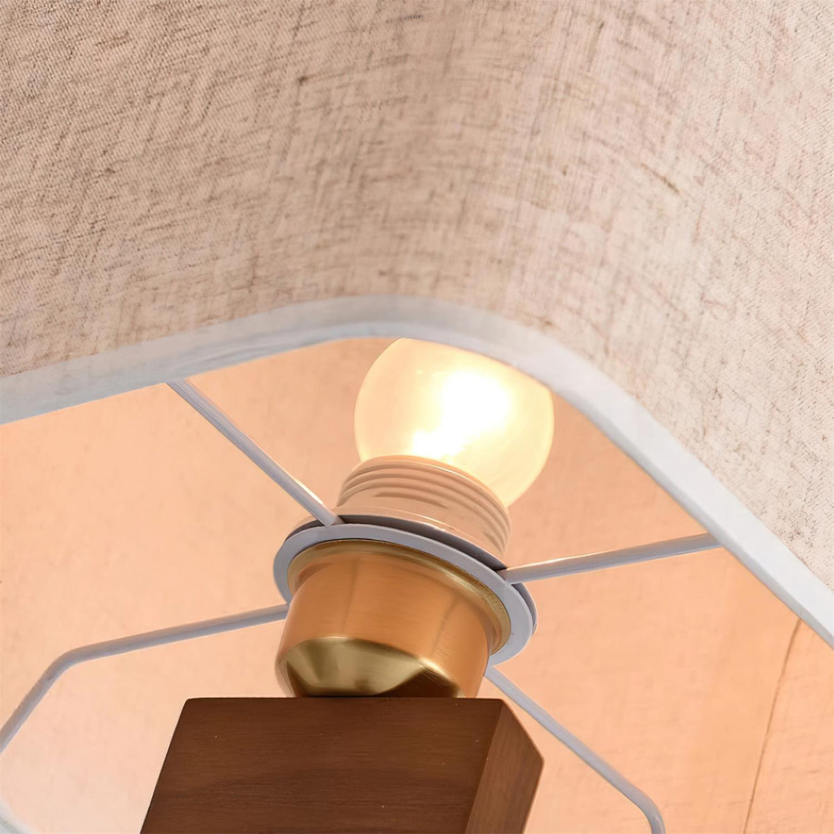 Rinoreria Lampadaire en Bois