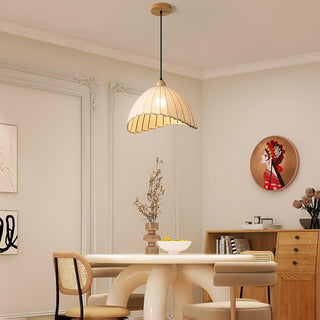 Shell Suspension Minimaliste en Bois