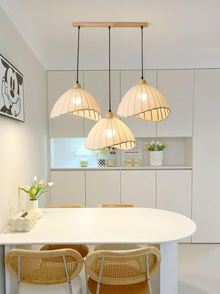 Shell Suspension Minimaliste en Bois