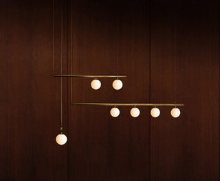 Solara Suspension en laiton linéaire satellite minimaliste