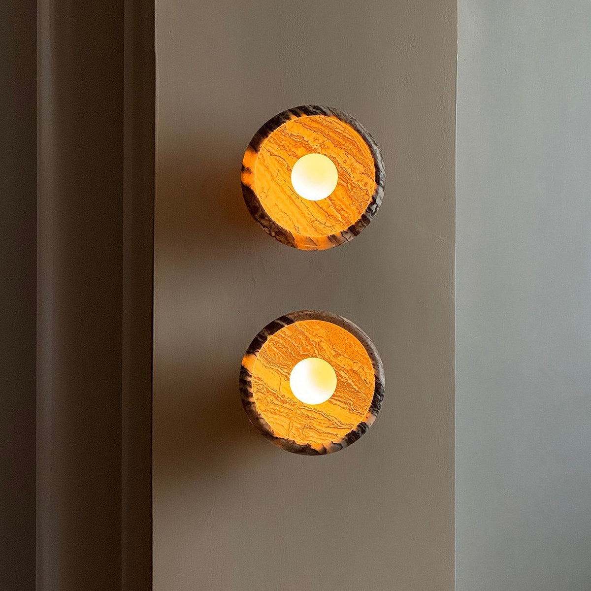 Onvix Natural Onyx Wall Light-Neutral Decor